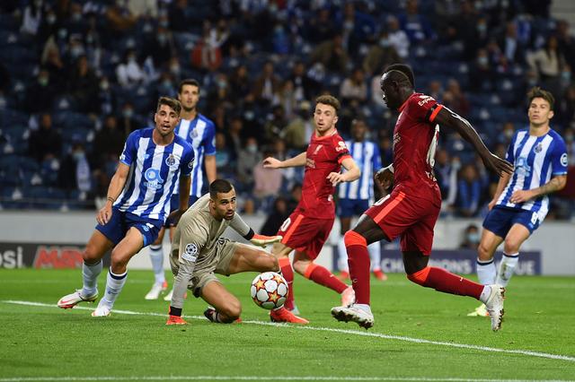 开云体育登入-关键时刻全明星赛焦点战,埃因霍温队长鼓劲,悬念犹存,资深球员宣示担当