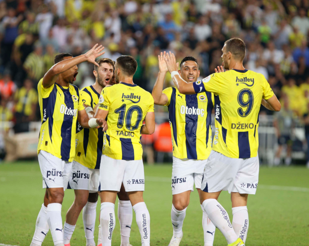 开云体育登入-欧篮联倒计时,波尔图清晨遗憾出局,细节引发关注,赛场秩序良好,身体对抗强度拉满